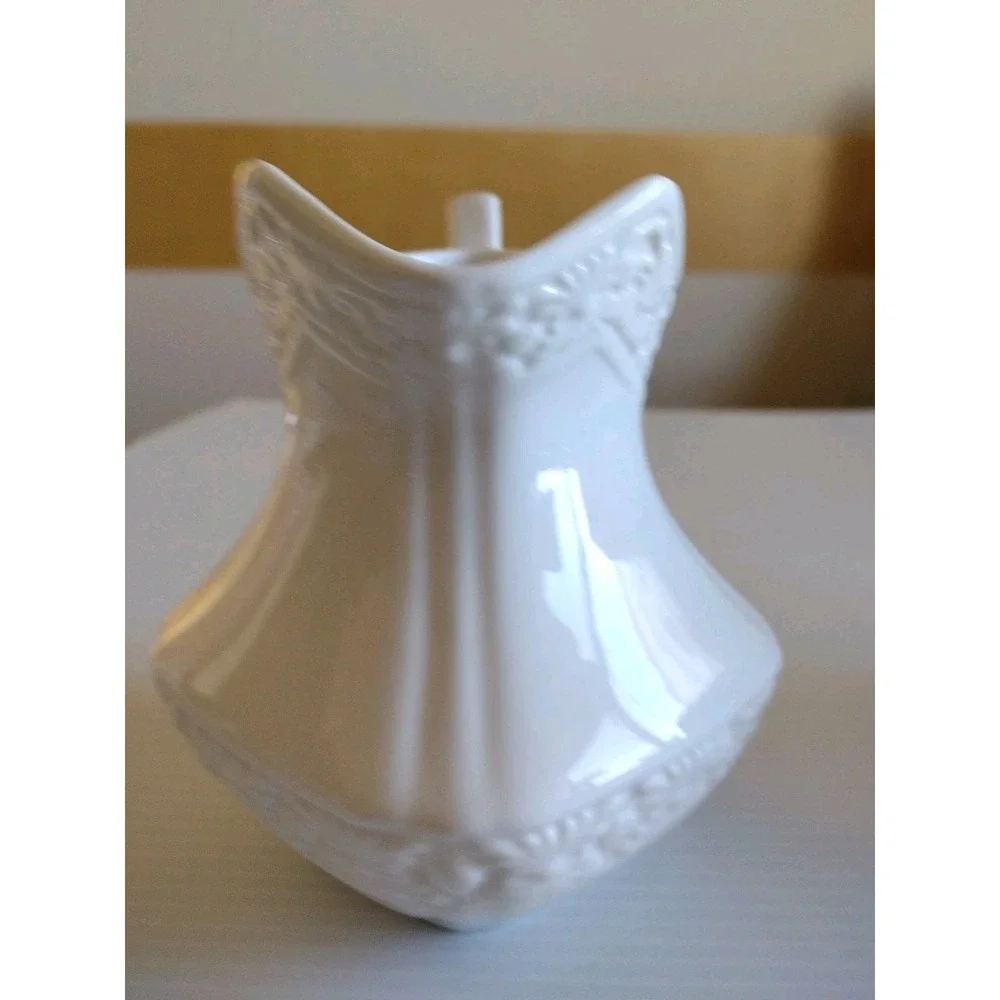 Creamer White Pitcher Vase With‎ Handle 5